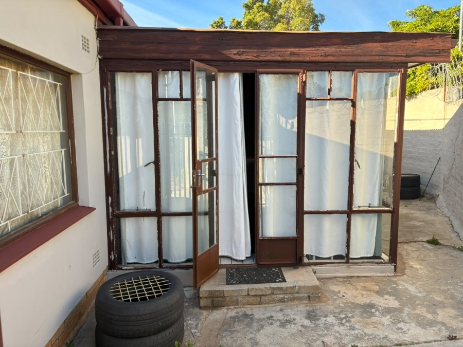 4 Bedroom Property for Sale in Fairy Glen Western Cape